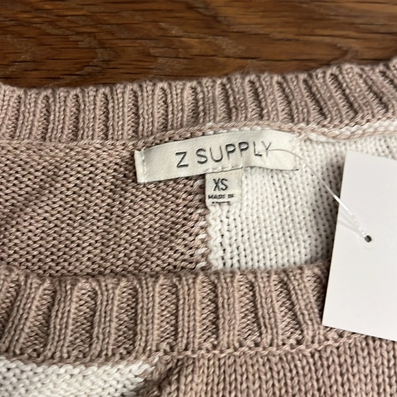 Z Supply sweater - Picture 2 of 5